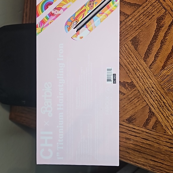 CHI X Barbie hairstyling iron - Picture 3 of 3